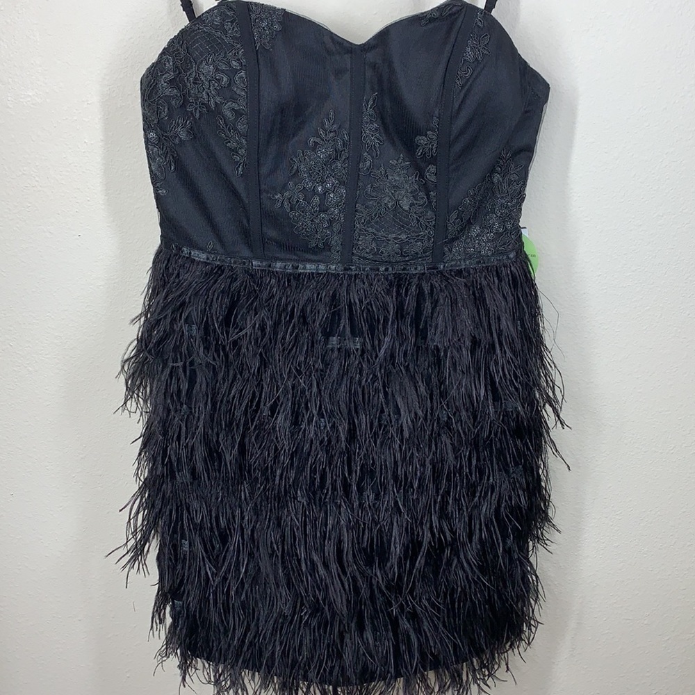 Windsor black ostrich spaghetti strap feather mini dress size large NWT - Picture 4 of 12